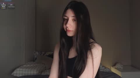 Lina       free control in pvt online show from March 2025 04:35:02 AM