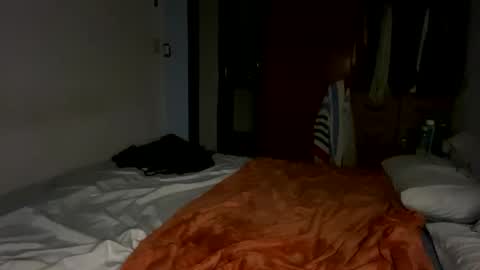 Snapshot of 2littlefox chatting on February 2026 02:04:01 AM 2littlefox online show from February 2026 02:04:01 AM