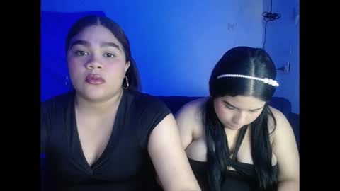 2moons_full_of_love online show from November 2025 11:10:02 PM