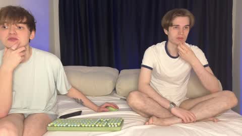 Snapshot of 2nc_ chatting on February 2025 04:20:02 PM Eleot online show from February 2025 04:20:02 PM