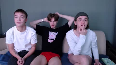 Snapshot of 2nc_ chatting on October 2025 09:41:02 AM Eleot online show from October 2025 09:41:02 AM