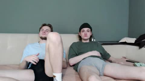 Snapshot of 2nc_ chatting on December 2025 05:17:02 AM Eleot online show from December 2025 05:17:02 AM