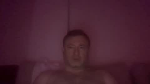 Adam online show from April 2026 09:28:01 PM