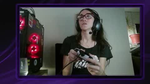 Snapshot of 2photogs_raw chatting on November 2025 10:34:02 PM 2photogs_raw online show from November 2025 10:34:02 PM