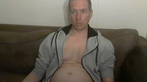 2small4you83 online show from May 2026 02:09:02 AM