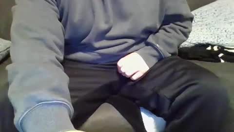 30sman52 online show from February 2026 09:42:01 PM