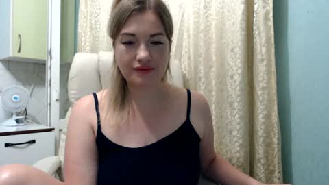 3sweetcandy3 online show from June 2026 10:51:01 PM