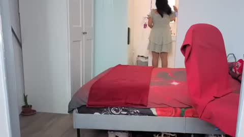 Sexy-Gujju online show from June 2026 07:08:01 AM