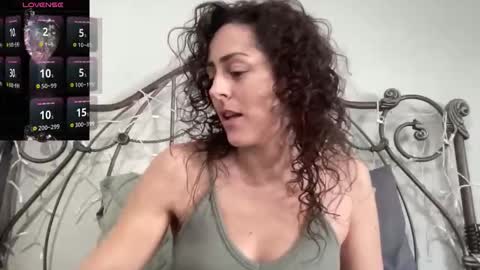 Snapshot of 420kc_couple chatting on February 2026 09:11:02 PM KC420Couple online show from February 2026 09:11:02 PM