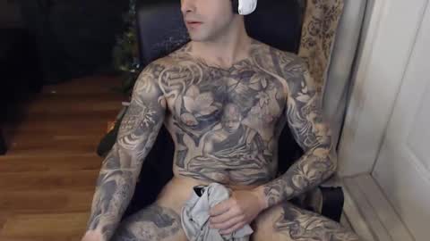 Snapshot of 420randomguy chatting on December 2024 09:06:02 PM Anomander Rake online show from December 2024 09:06:02 PM