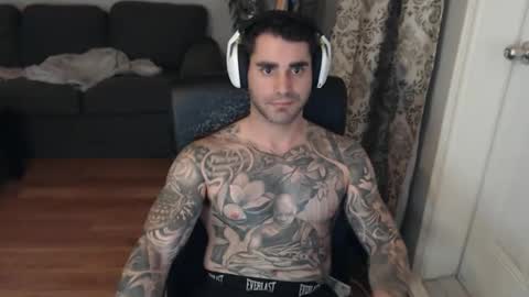 Snapshot of 420randomguy chatting on October 2025 12:11:01 AM Anomander Rake online show from October 2025 12:11:01 AM