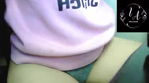 Snapshot of 4lexia chatting on March 2025 03:23:02 PM Ixela online show from March 2025 03:23:02 PM