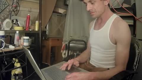 4u2keeplockedup online show from October 2025 11:09:01 AM