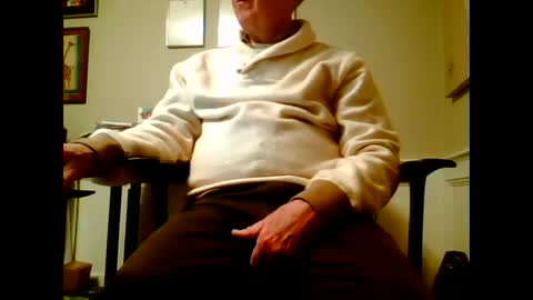 Snapshot of 4uguys chatting on December 2024 03:15:02 AM 4uguys online show from December 2024 03:15:02 AM