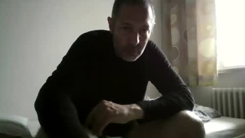 Larese Carlo online show from June 2026 04:15:02 AM