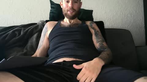 Snapshot of 662am chatting on February 2025 07:38:02 PM the662am online show from February 2025 07:38:02 PM