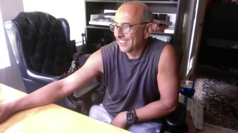 Snapshot of 66sexytime99 chatting on October 2025 05:58:02 PM daddy vegas for single women and couples here online show from October 2025 05:58:02 PM