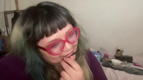 69candyflowers online show from January 2025 02:25:01 AM
