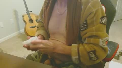 Snapshot of 6stringer62 chatting on February 2025 12:16:01 AM 6stringer62 online show from February 2025 12:16:01 AM