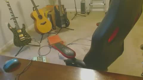 Snapshot of 6stringer62 chatting on December 2025 02:55:01 PM 6stringer62 online show from December 2025 02:55:01 PM