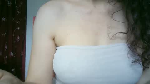 Lilu online show from April 2026 09:52:02 AM