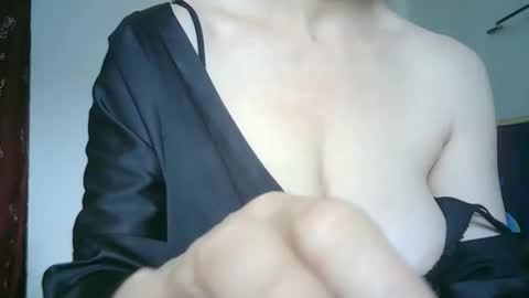 Lilu online show from May 2026 10:31:01 AM