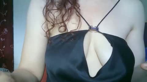 Lilu online show from May 2026 10:34:02 AM