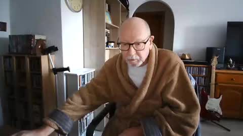  Papi  online show from February 2025 09:37:01 AM