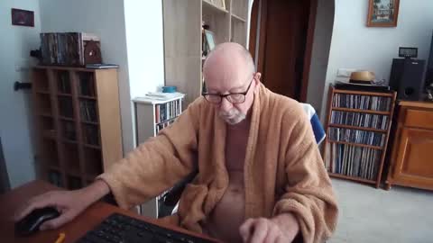 Papi  online show from April 2026 08:09:02 AM