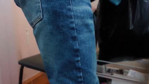 Snapshot of 7znkbob chatting on December 2024 03:43:02 PM bob big head online show from December 2024 03:43:02 PM