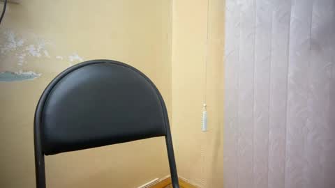 Snapshot of 7znkbob chatting on February 2025 08:49:01 PM bob big head online show from February 2025 08:49:01 PM