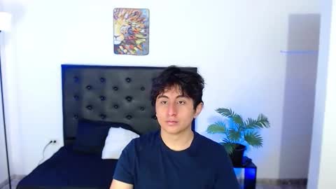 Snapshot of 7zyan chatting on December 2025 01:53:01 PM zyan online show from December 2025 01:53:01 PM