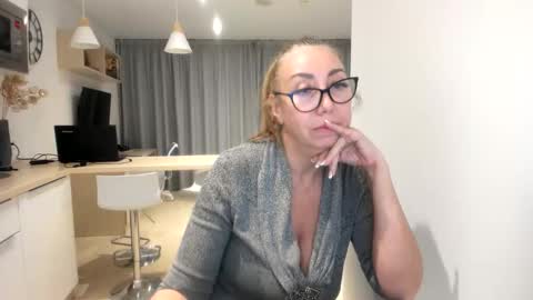 Snapshot of 8ciara chatting on December 2025 05:55:02 PM 8ciara online show from December 2025 05:55:02 PM