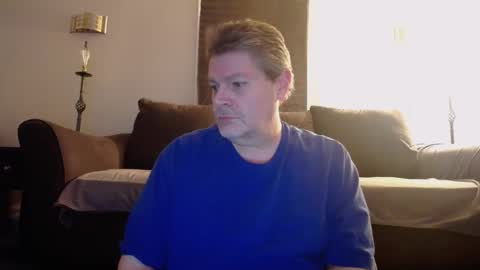 Snapshot of 989guy chatting on February 2025 02:11:02 AM 989guy online show from February 2025 02:11:02 AM