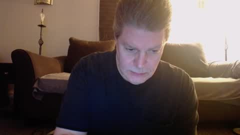 Snapshot of 989guy chatting on February 2025 12:09:01 AM 989guy online show from February 2025 12:09:01 AM