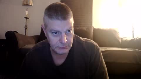 Snapshot of 989guy chatting on March 2026 06:58:02 PM 989guy online show from March 2026 06:58:02 PM