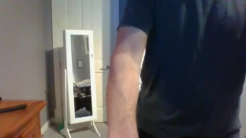 DildoRidingDilf online show from December 2025 01:00:01 AM