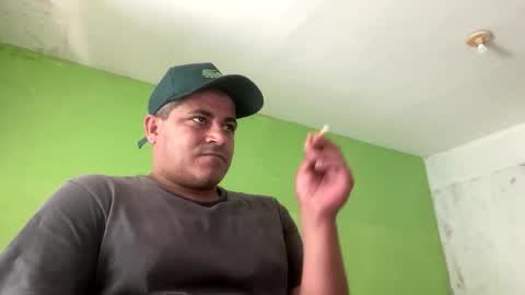 9vinhocamshow online show from December 2025 11:05:01 AM