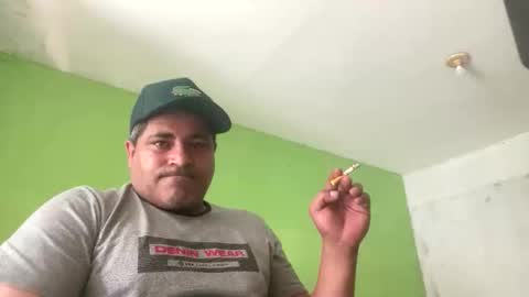 9vinhocamshow online show from January 2026 11:37:01 AM