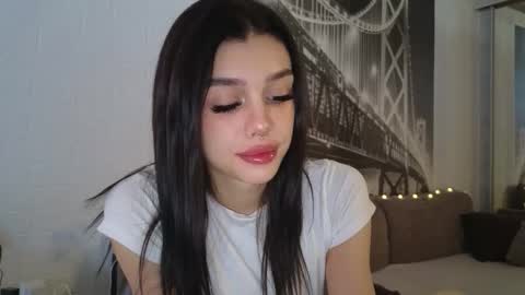 Snapshot of 9west chatting on September 2025 11:21:01 AM KARINA online show from September 2025 11:21:01 AM