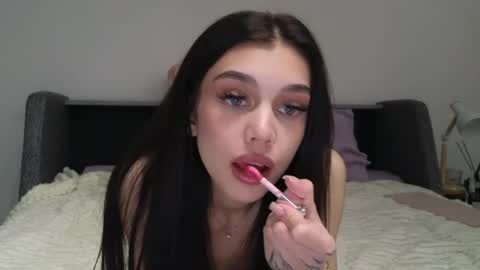 KARINA online show from May 2026 11:49:02 AM