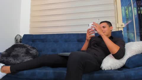 Snapshot of _0324 chatting on December 2024 08:33:01 PM rick online show from December 2024 08:33:01 PM