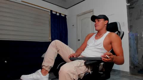 Snapshot of _0324 chatting on December 2024 06:54:01 AM rick online show from December 2024 06:54:01 AM