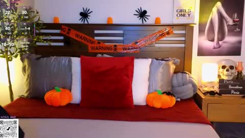 Snapshot of _aaliyah chatting on October 2025 10:10:02 PM ally online show from October 2025 10:10:02 PM