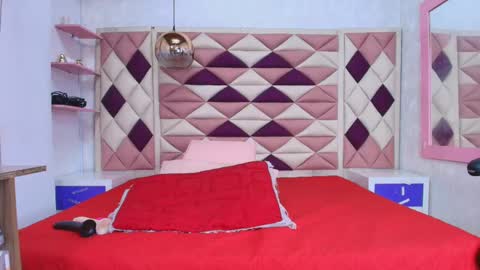  abby rouss online show from September 2025 03:08:02 AM