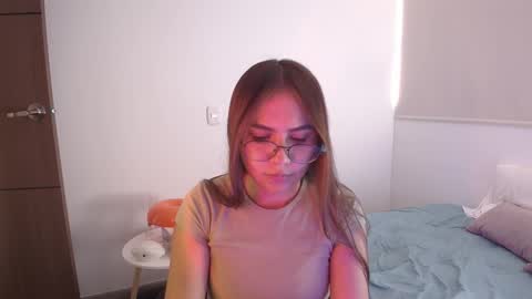 abby 3 online show from November 2025 04:19:01 PM