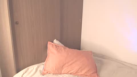 Snapshot of _abrill_20 chatting on March 2026 02:42:01 PM _abrill_20 online show from March 2026 02:42:01 PM