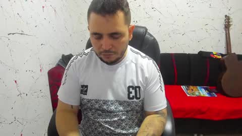     ----       online show from January 2025 07:04:01 PM