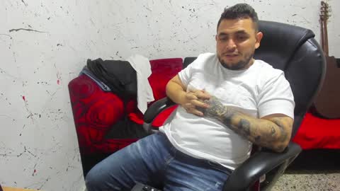     ----       online show from January 2025 04:34:01 AM