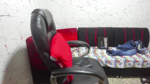     ----       online show from February 2025 12:24:02 PM